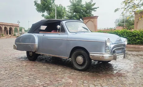 Rocket 88 Convertible Hire For Wedding rocket-88-hire-in-jaipur.webp